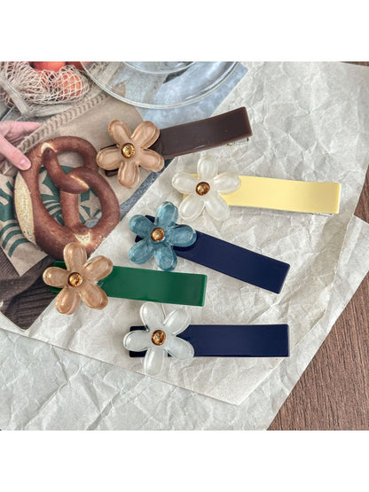 Beau - Solid Color Floral Hair Clip