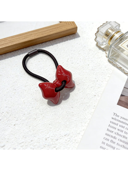 Gifty - Versatile Red Hair Tie