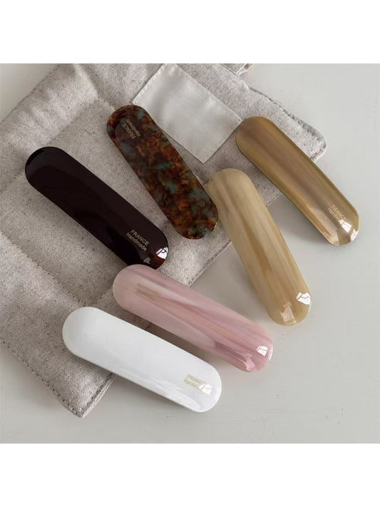 Beau - Chic Retro Acetate Hair Clip