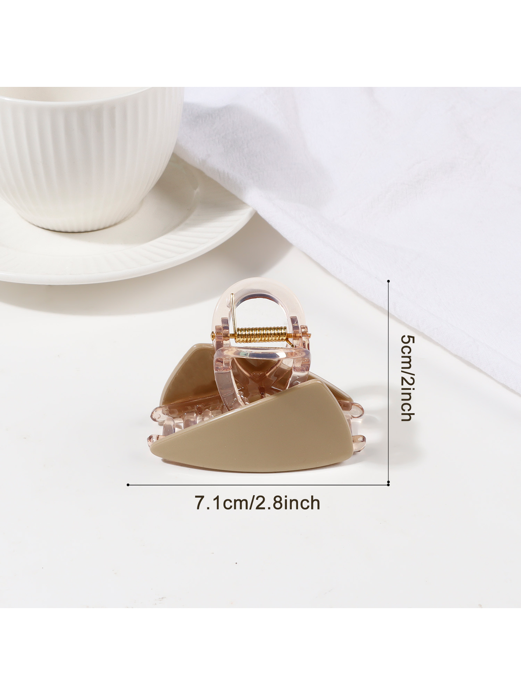 Beau - Asymmetrical Triangle Transparent Hair Clip