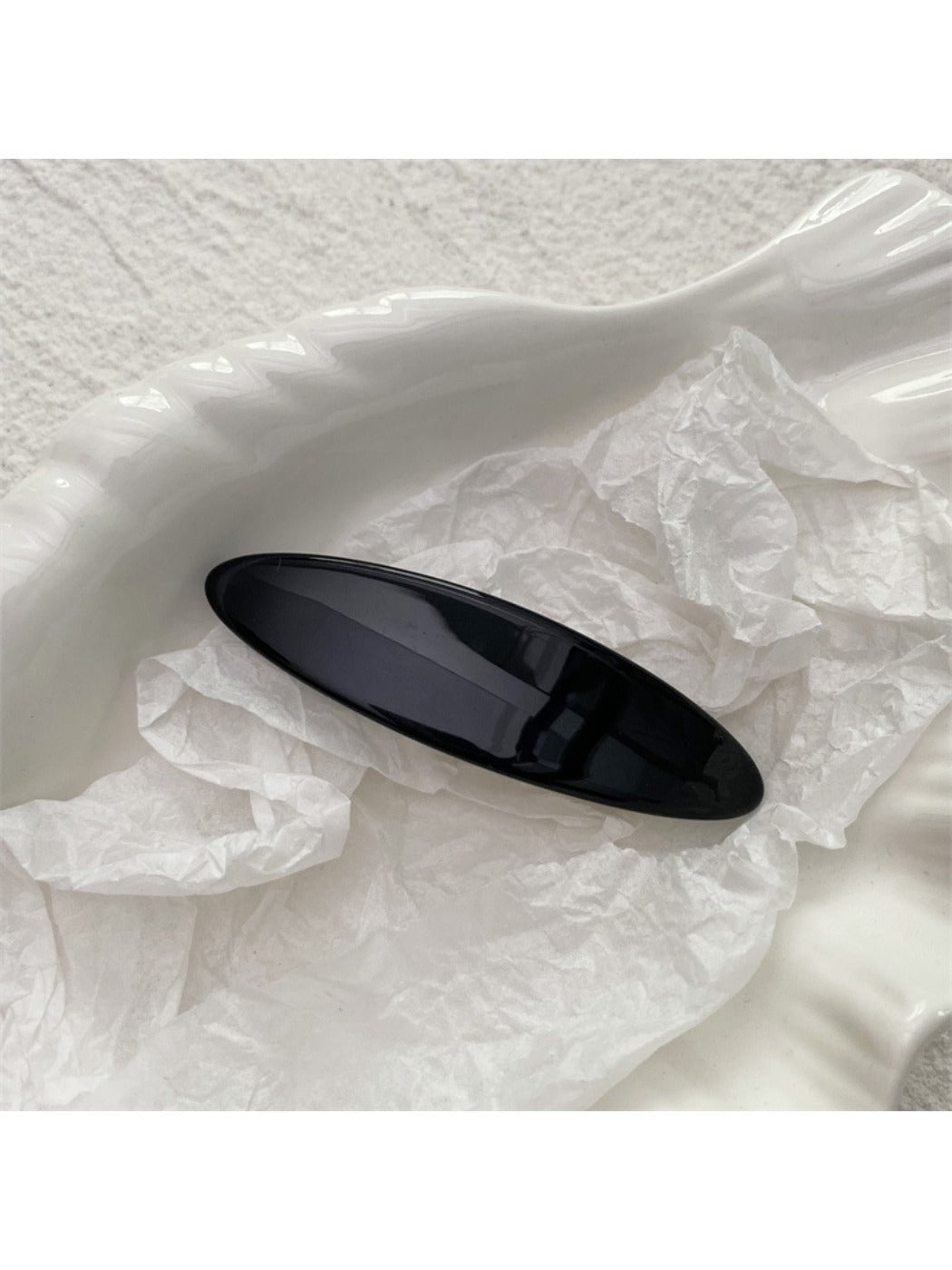 Beau - Solid Color Oval Hair Clip