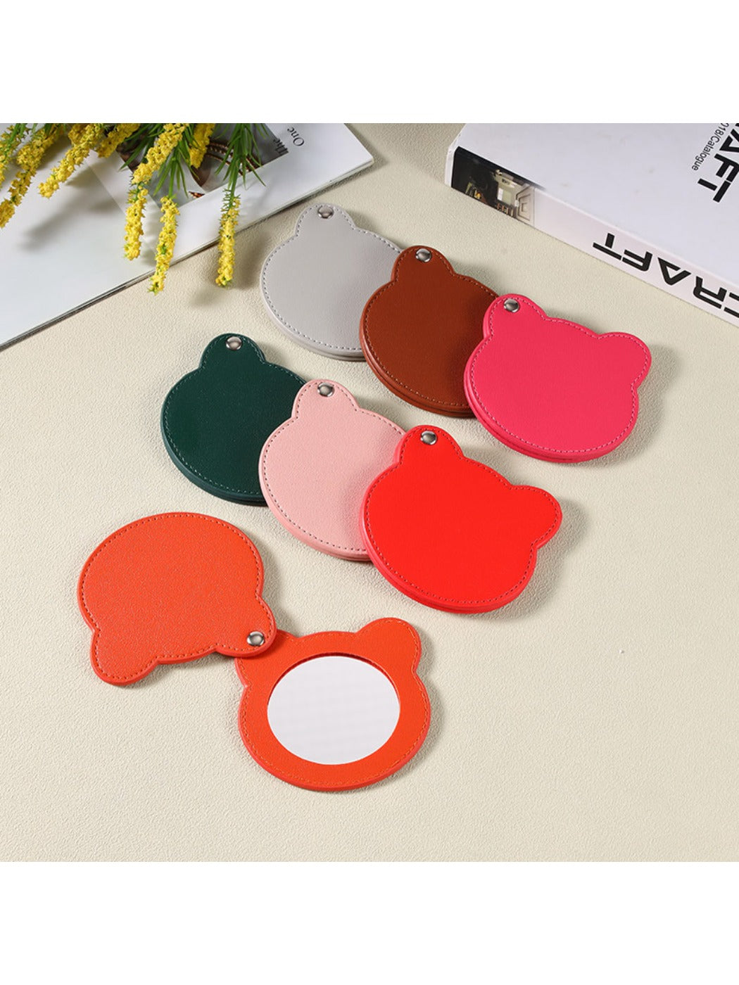 Mirroray - Portable Folding Bear Cosmetic Mirror Cute