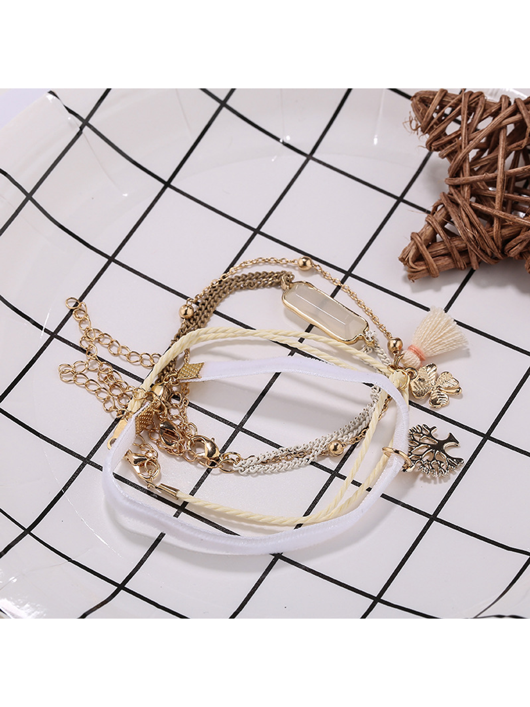 Lovra - Bohemian Tree Tassel Beaded Bracelet