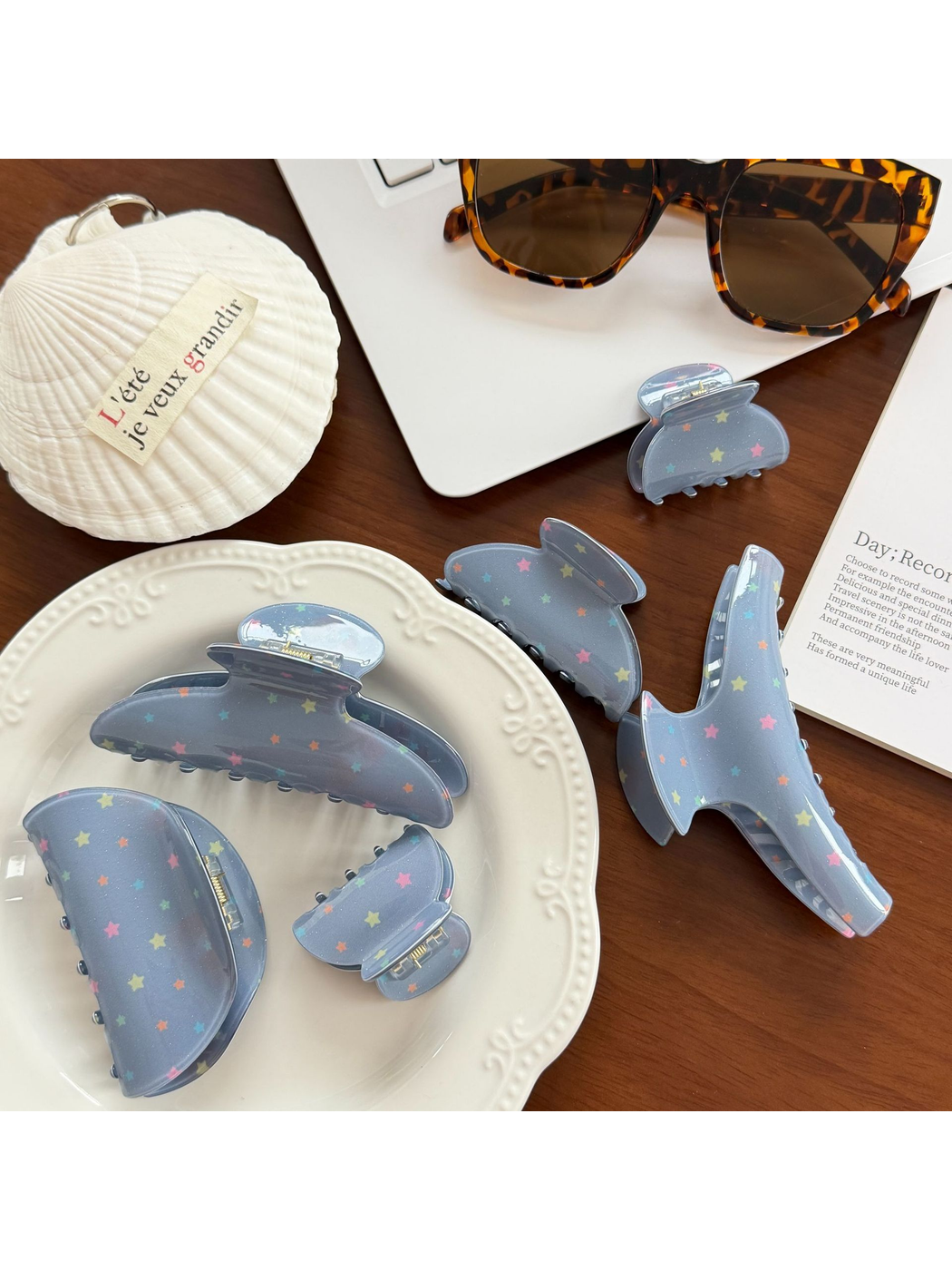 Beau - Star Pattern Glossy Acetate Claw Clip