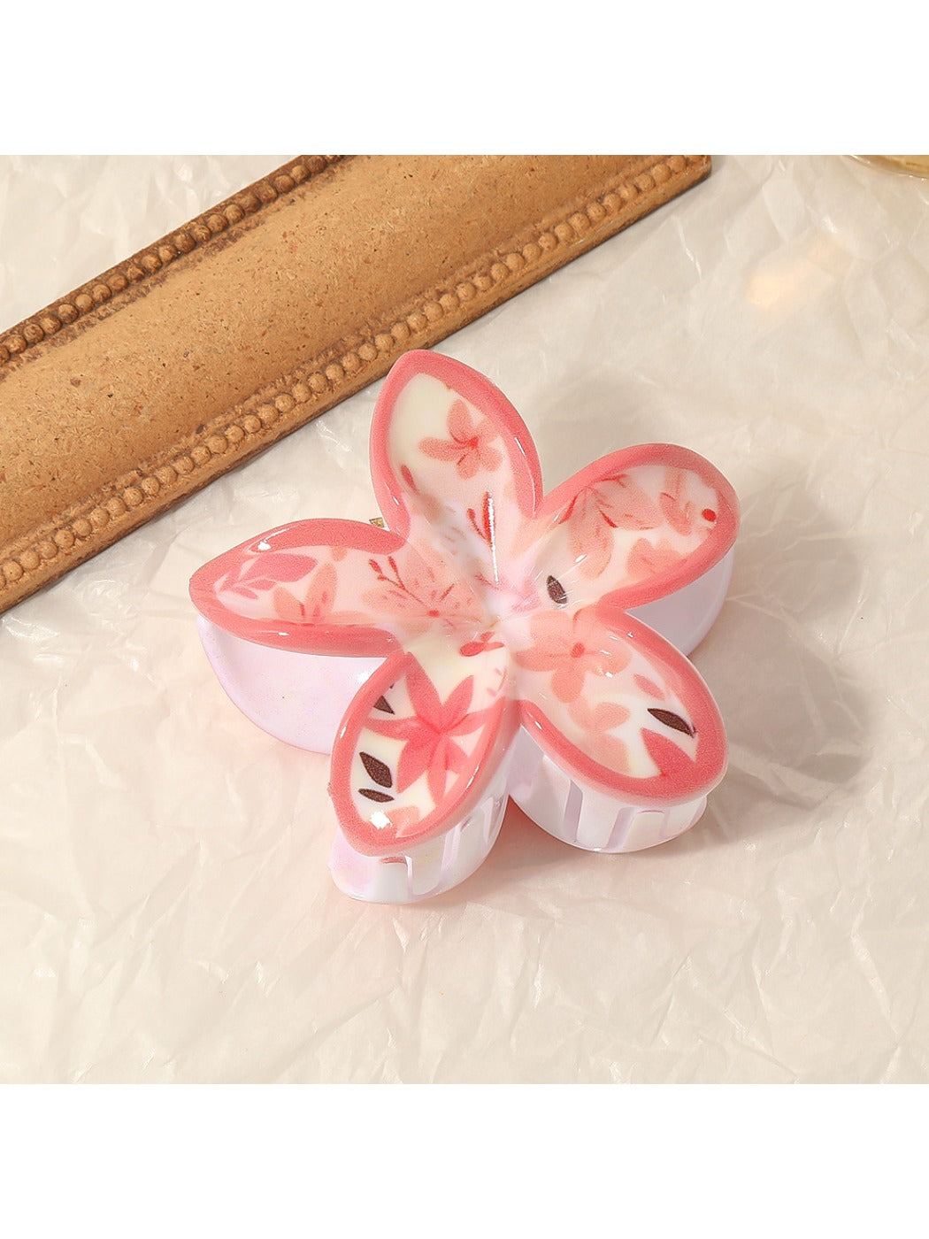 Beau - Elegant Flower Shaped Claw Clip