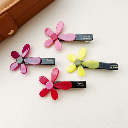 Beau - Sweet Flower Design Hair Clip