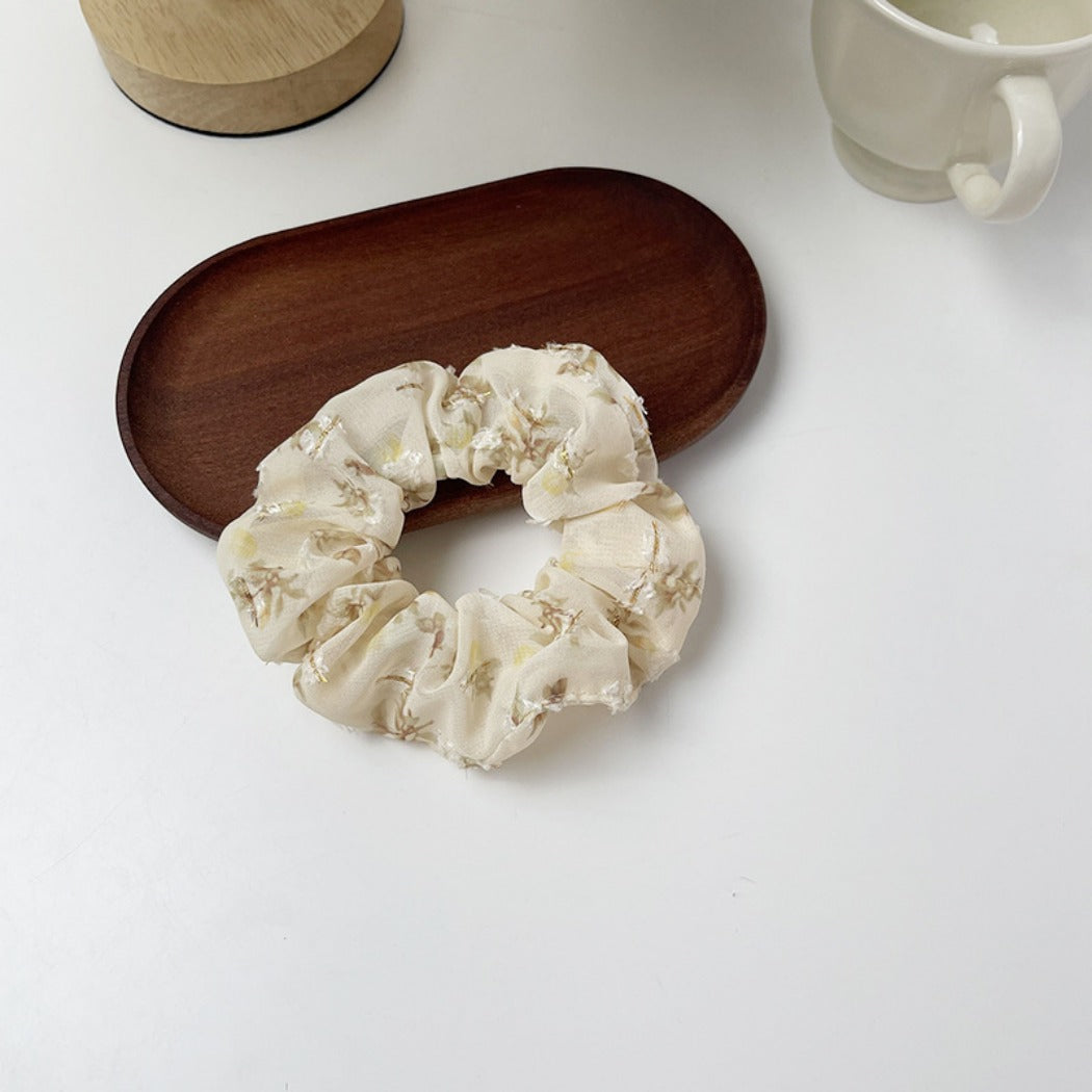 Gifty - Organza Embroidered Scrunchie