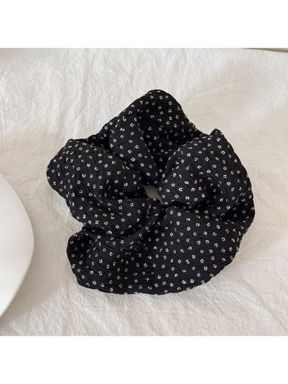 Gifty - Pleated Polka Dot Fabric Scrunchie Hair Tie