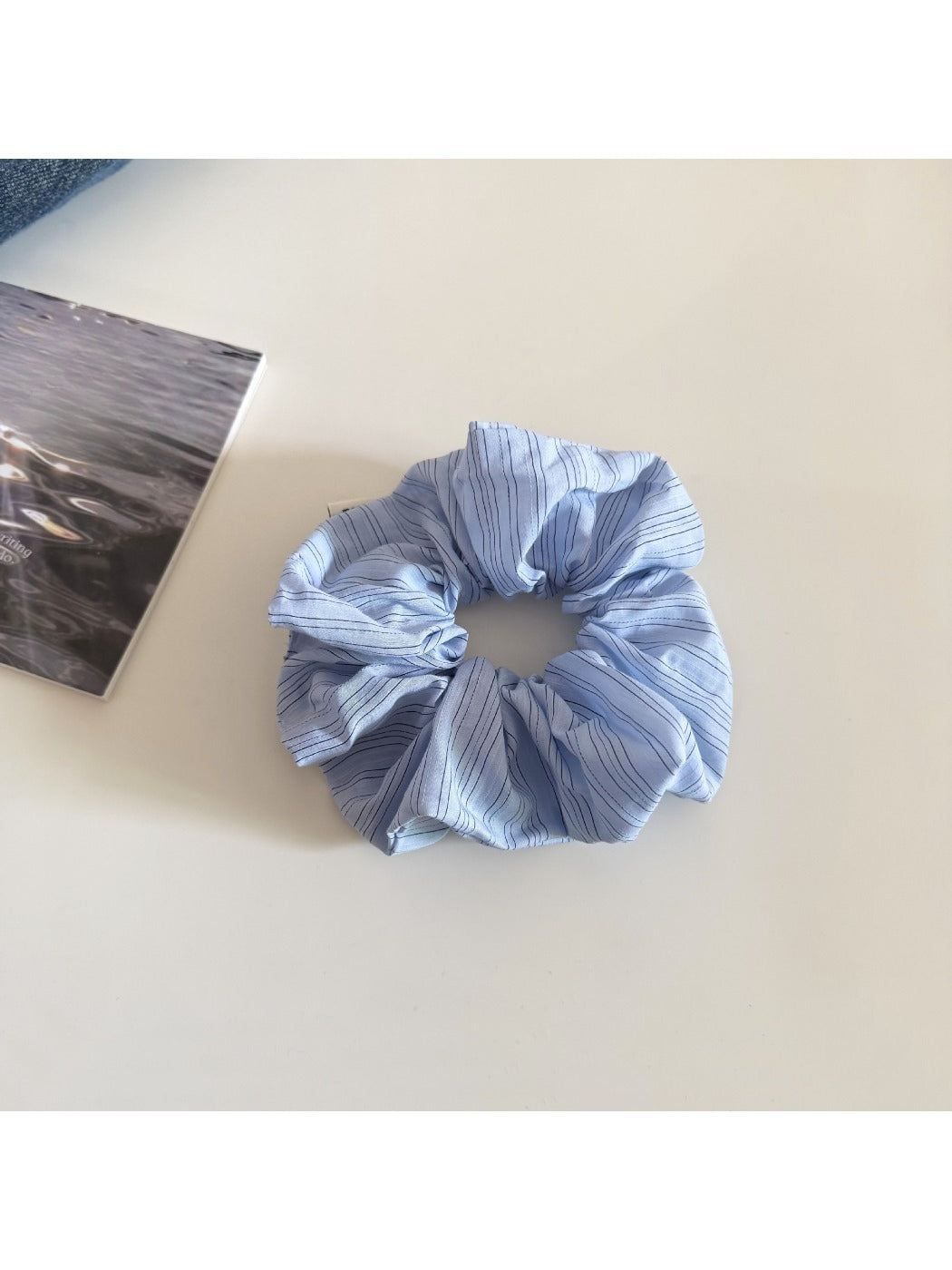 Gifty - Minimalist Striped Spiral-Shaped Hair Tie