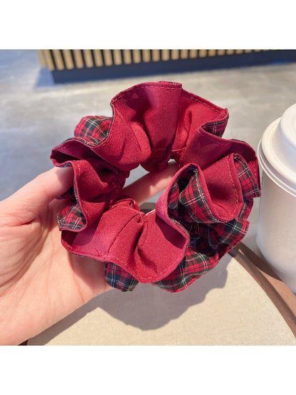 Gifty - Autumn/Winter Red Voluminous Scrunchie