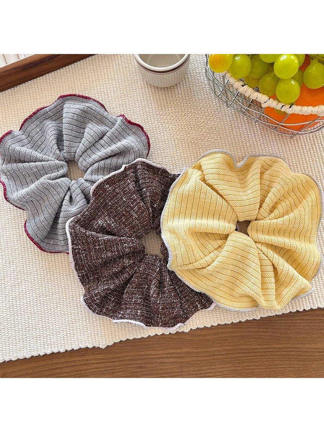 Gifty - Solid Color Knitted Scrunchie Hair Tie