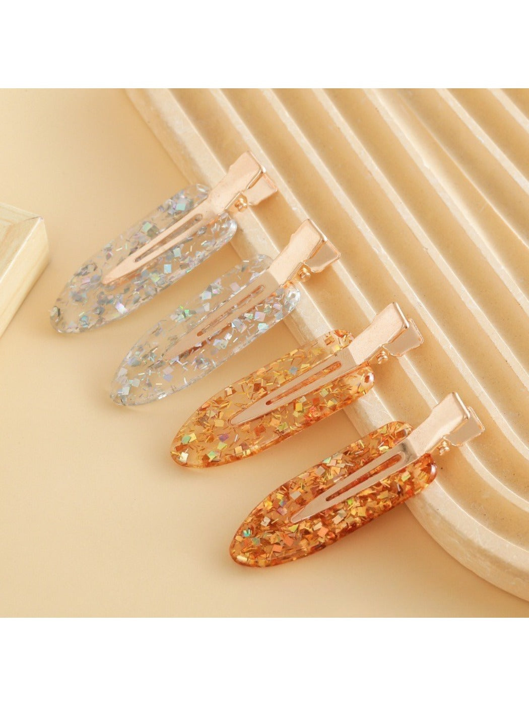 Beau - Elegant Teardrop Hair Clip