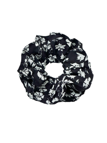 Gifty - Elegant Floral Print Scrunchie