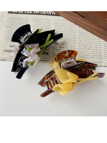 Beau - Minimalist Calla Lily Hair Claw Clip