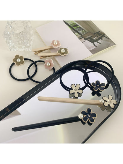 Gifty - Cream Color Girly Hair Tie