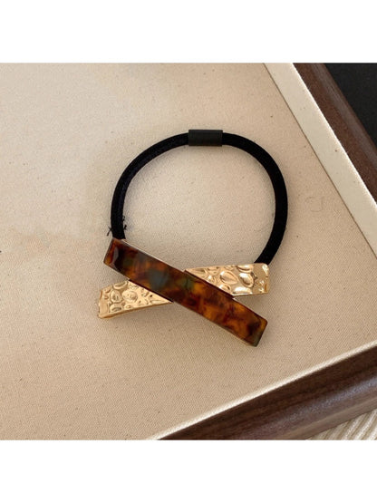 Gifty - Stylish X Shaped Hair Tie