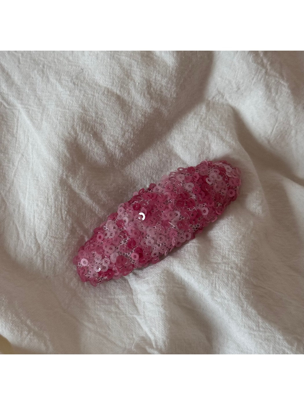 Beau - Irregular Sequin Oval Hair Clip