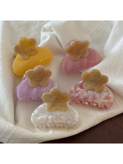 Beau - Flower Fan Shape Acetate Claw Clip