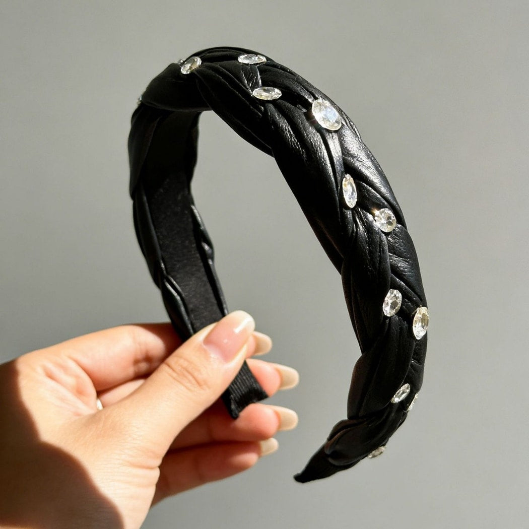 Gifty - Vintage Solid Black Braided Headband