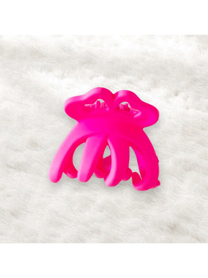 Beau - Fashion Crown Shaped Hollow Plastic Claw Clip