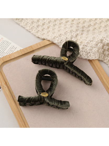 Beau - Large Looped Geometric Solid Color Claw Clip