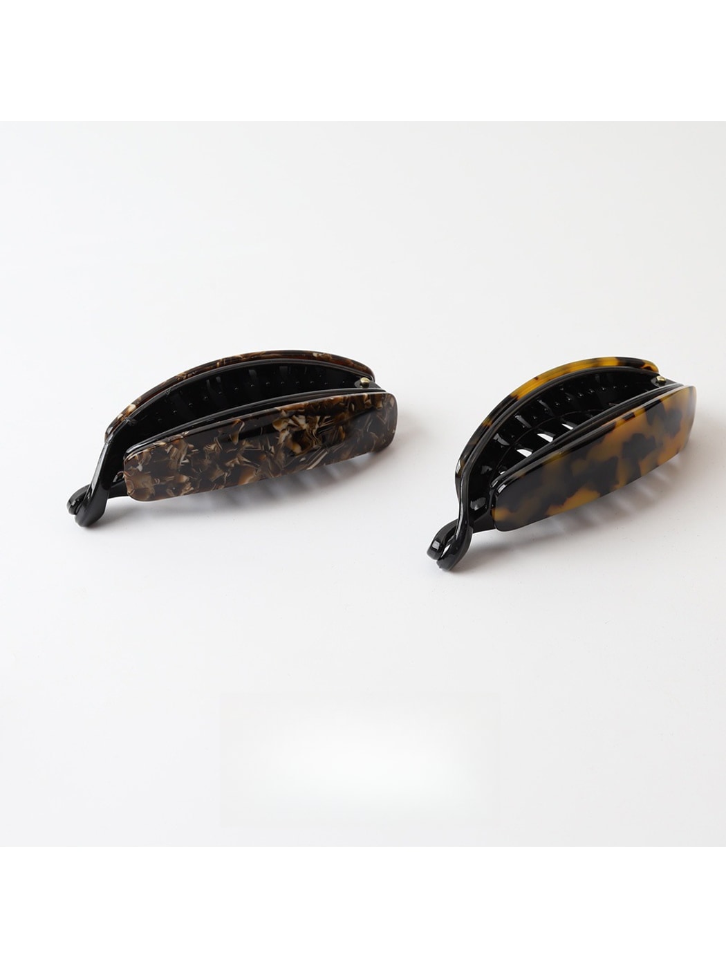 Beau - Curved Acetate Fiber Ponytail Banana Clip