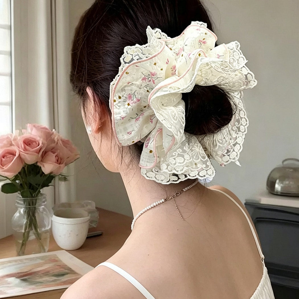 Gifty - Floral Lace Trim Pleated Ponytail Scrunchie