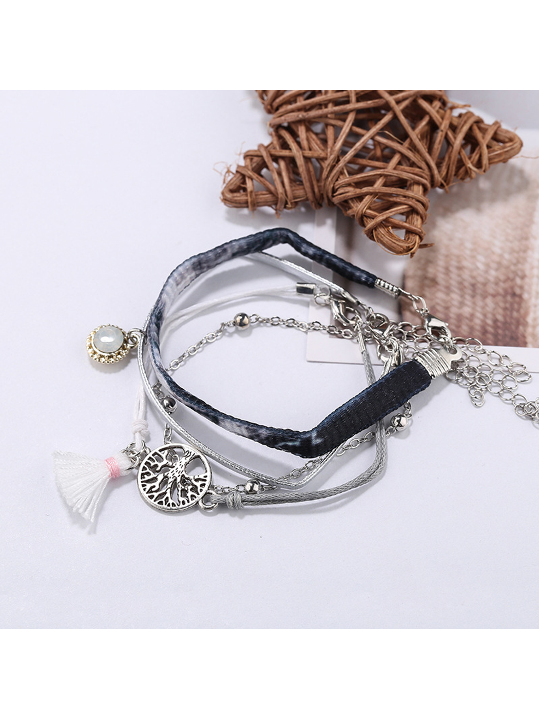 Lovra - Stylish Tree Shaped Tassel Beaded Bracelet
