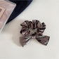 Gifty - Fashionable Elegant Bow Scrunchie