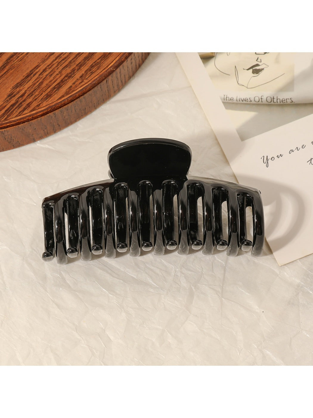 Beau - French Minimalist Elegant Claw Clip