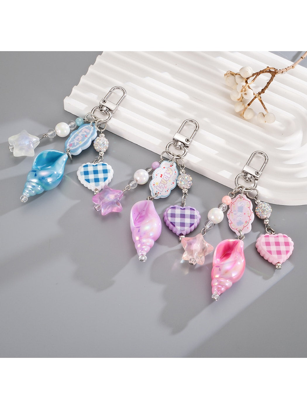 Keypus - Acrylic Conch Gingham Heart Bag Charm Keychain