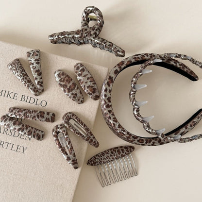 Beau - Leopard Print Patterned Fabric Claw Clip