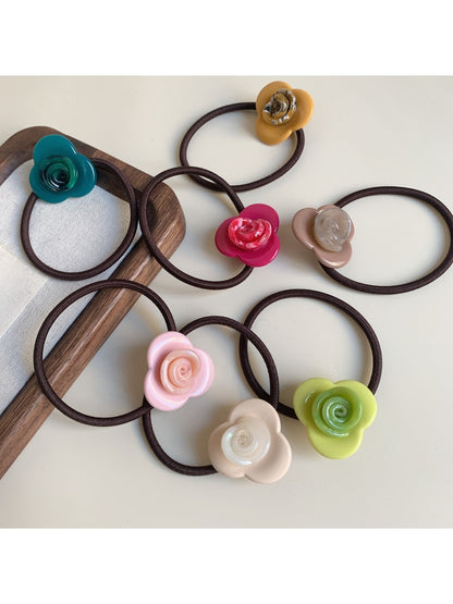 Gifty - Minimalist Floral Hair Tie
