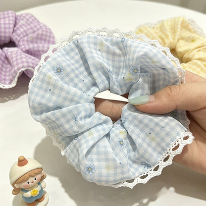 Gifty - Lace Trim Gingham Bow Detail Scrunchie