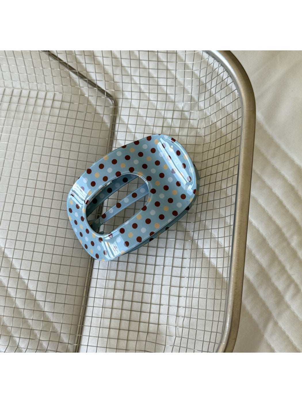 Beau - Vintage Style Printed Oval Acrylic Hair Clip