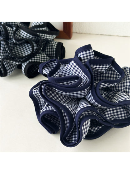 Gifty - 4 Layer Plaid Scrunchie Hair Tie