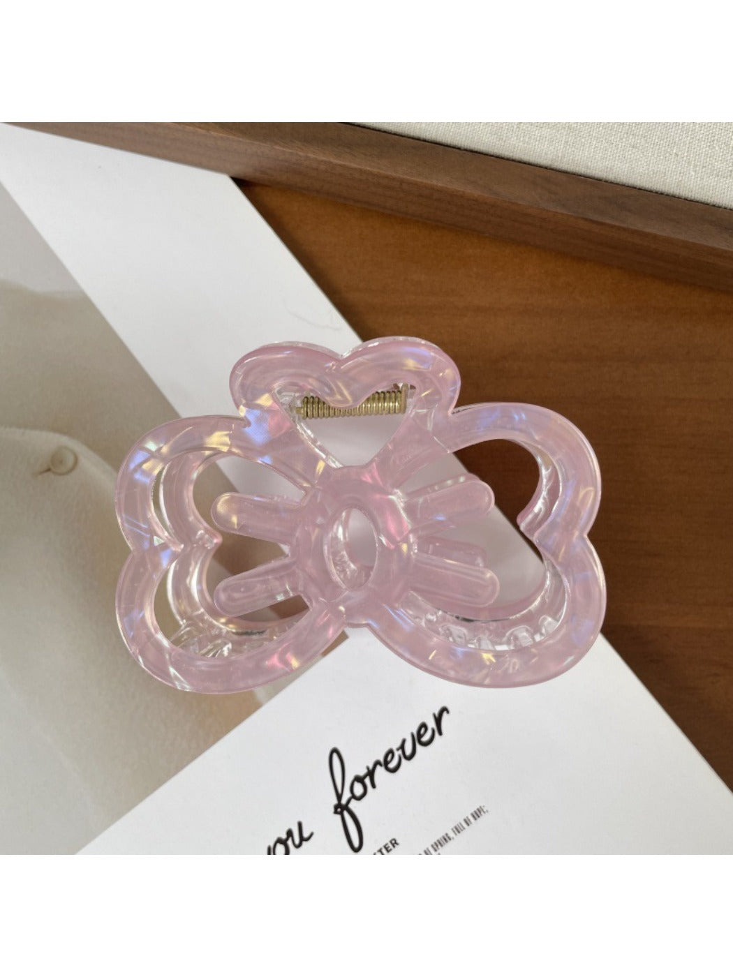 Beau - Charming Openwork Hair Clip