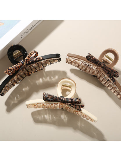 Beau - Vintage Style Criss Cross Claw Clip