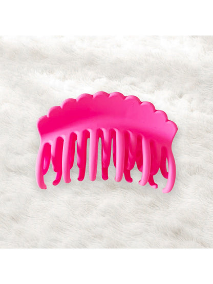 Beau - Wave Design Plastic Large Tooth Claw Clip