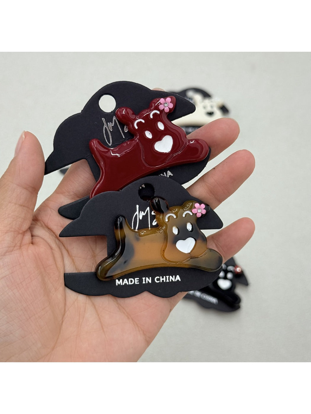 Beau - Happy Puppy Hair Clip