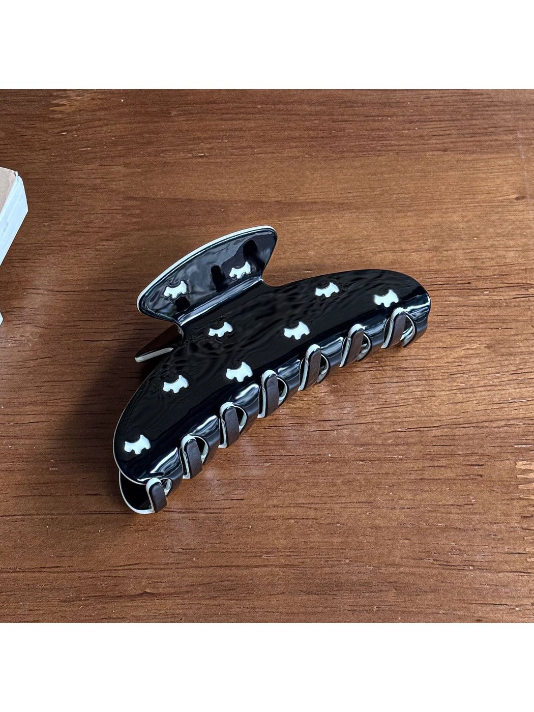 Beau - Fashionable Dotted Line Hair Claw Clip