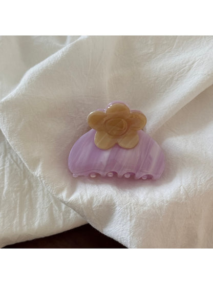 Beau - Flower Fan Shape Acetate Claw Clip