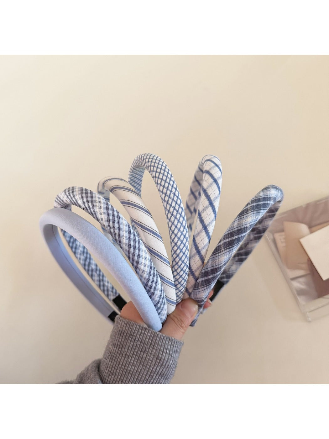 Gifty - Thin Band Blue Plaid Headband