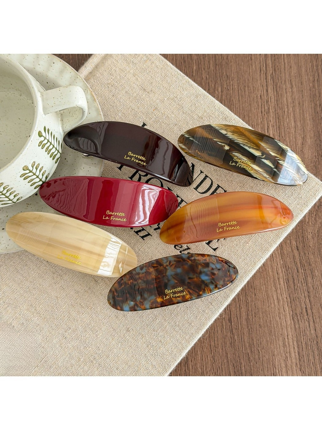 Beau - Modern Oval Acetate Alloy Hair Clip