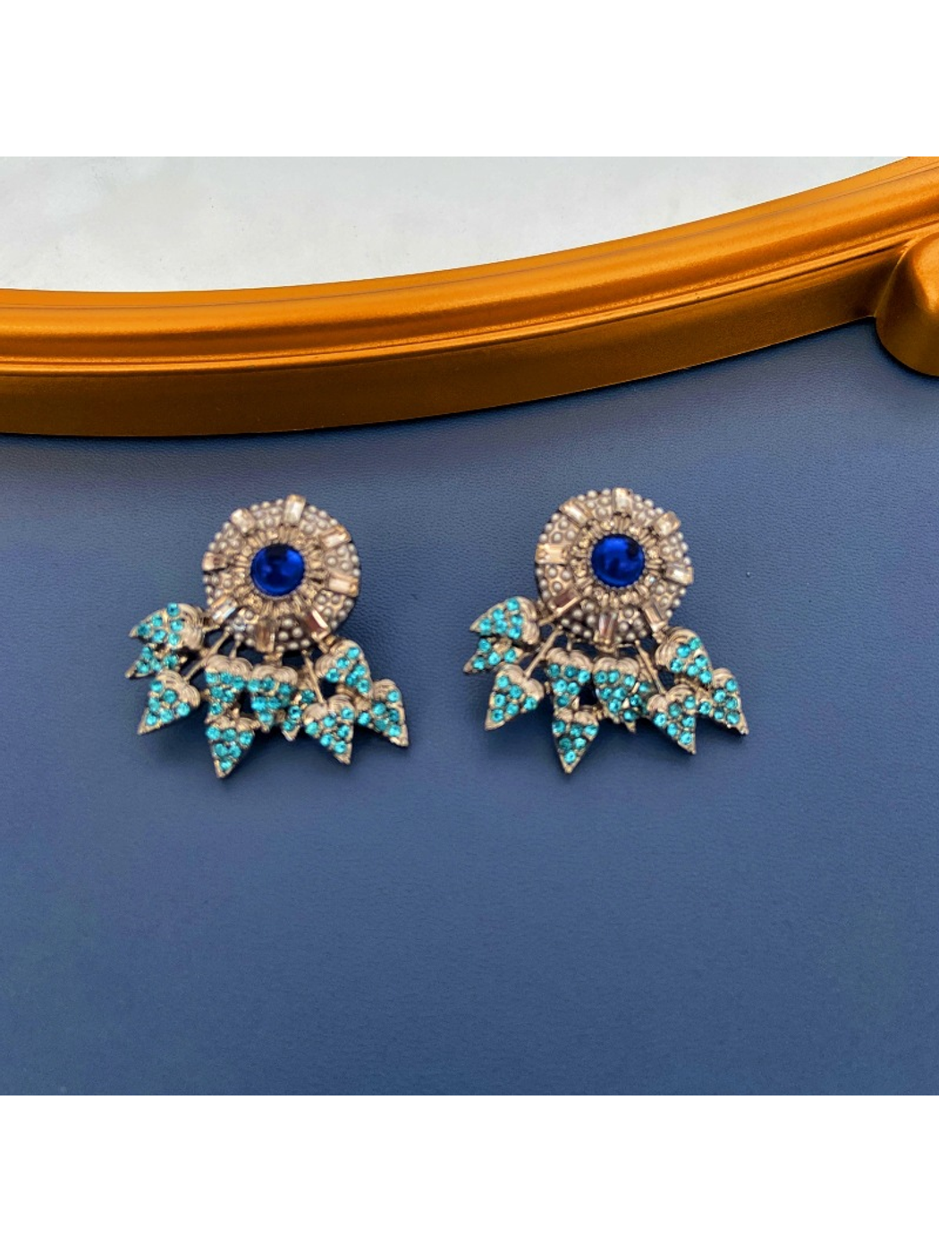 Brovia - Vintage Snowflake Alloy Brooch Earrings