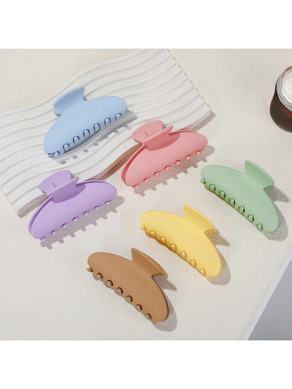 Beau - Matte Plastic Oval Shape Hair Styling Claw Clip