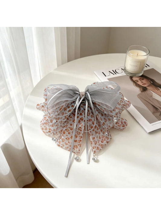 Beau - Polyester Bow Accent Leopard Pattern Claw Clip
