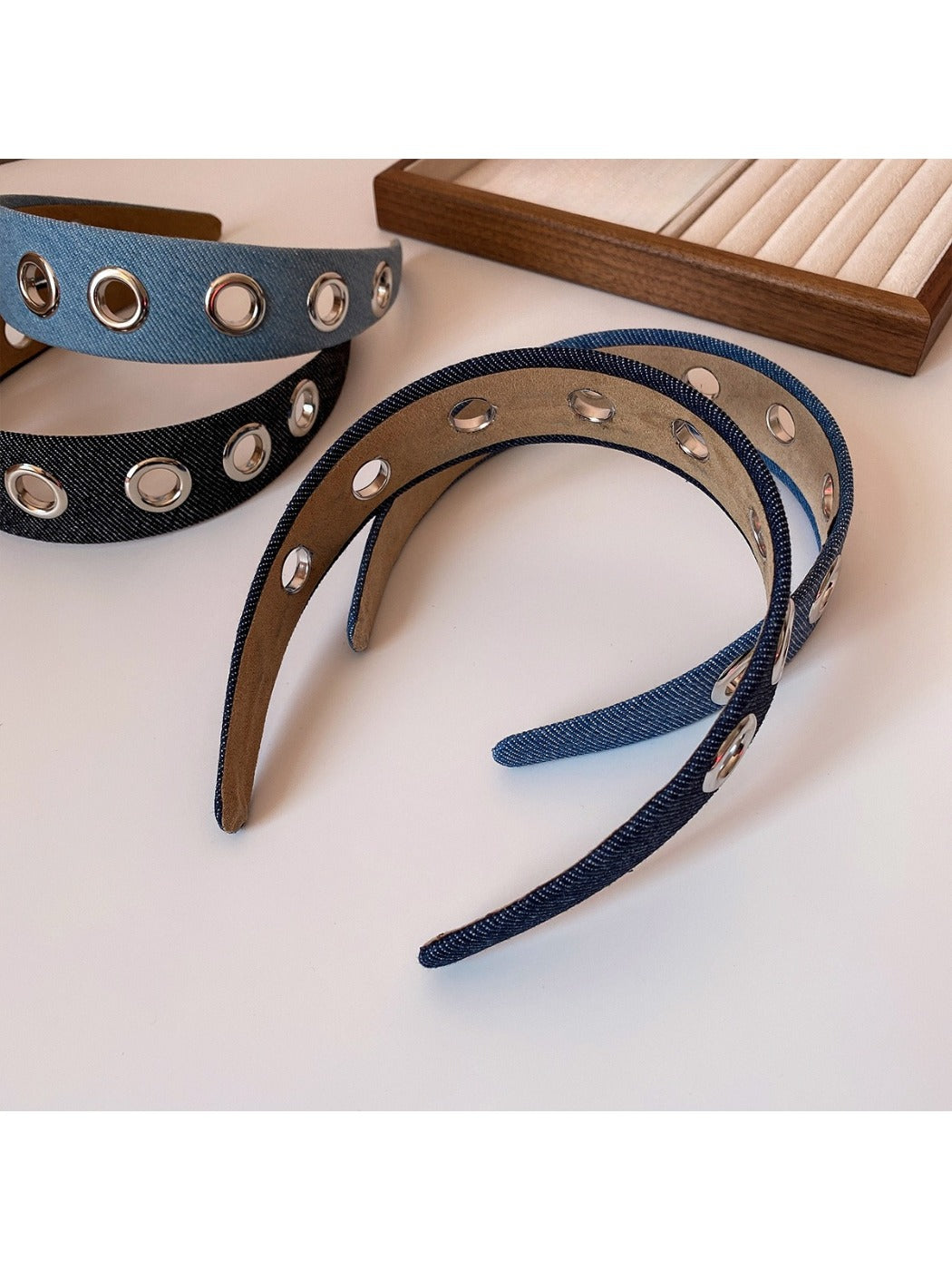 Gifty - Openwork Wide-Banded Headband
