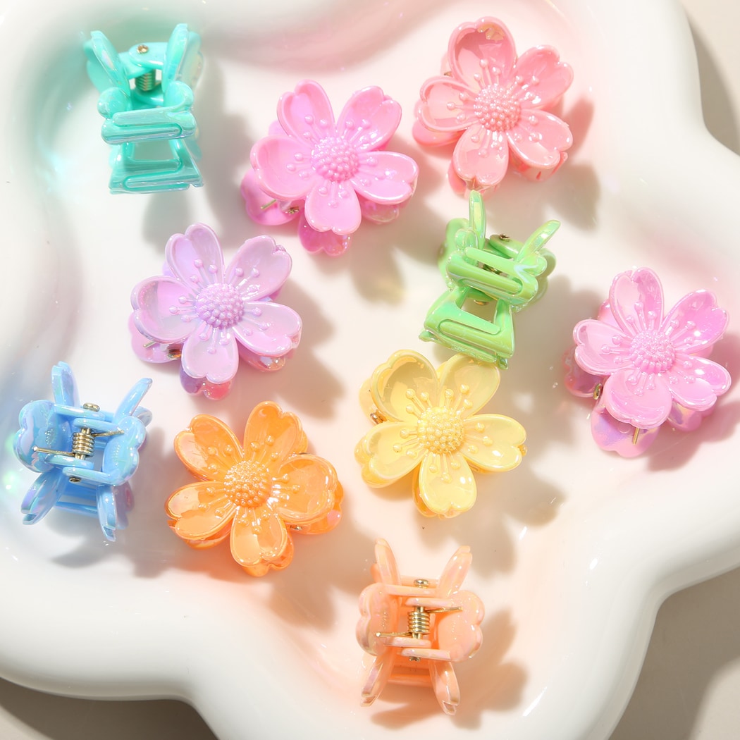 Beau - Glossy Petal Flower PS Claw Clip