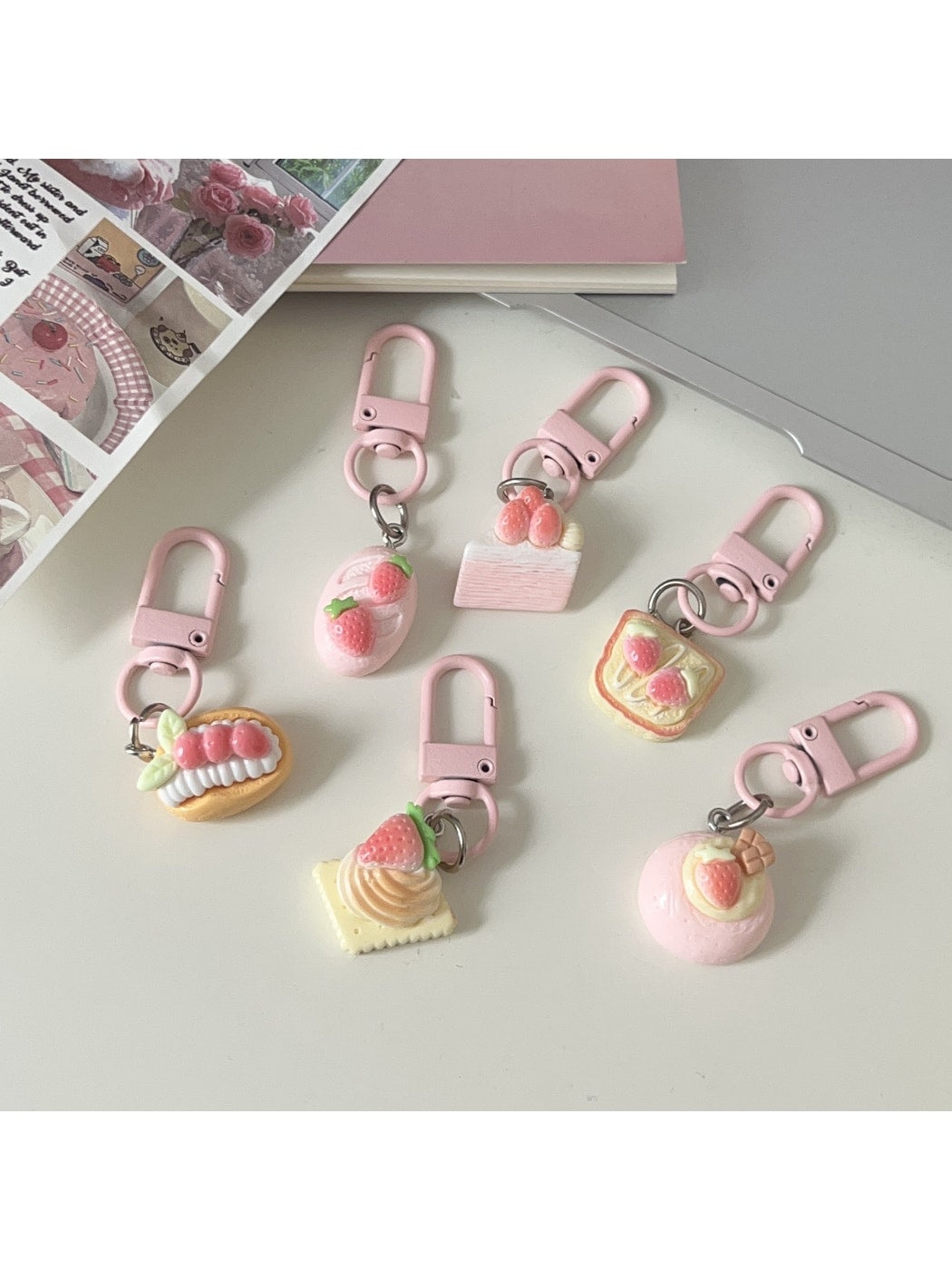 Keypus - Cartoon Strawberry Pastry Bag Charm Keychain